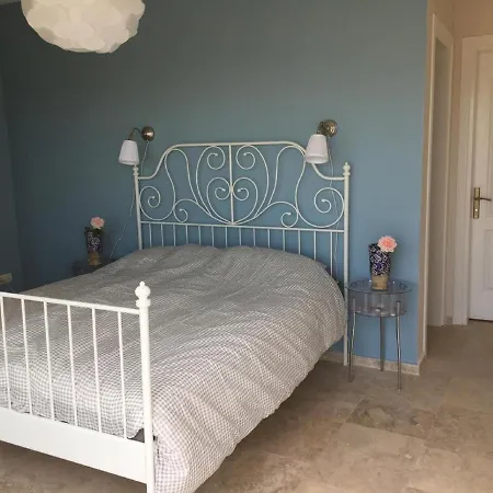 Melli-ilay Villa *