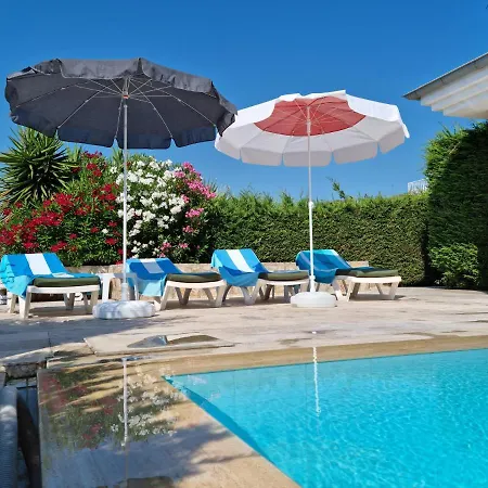 Melli-ilay Villa *